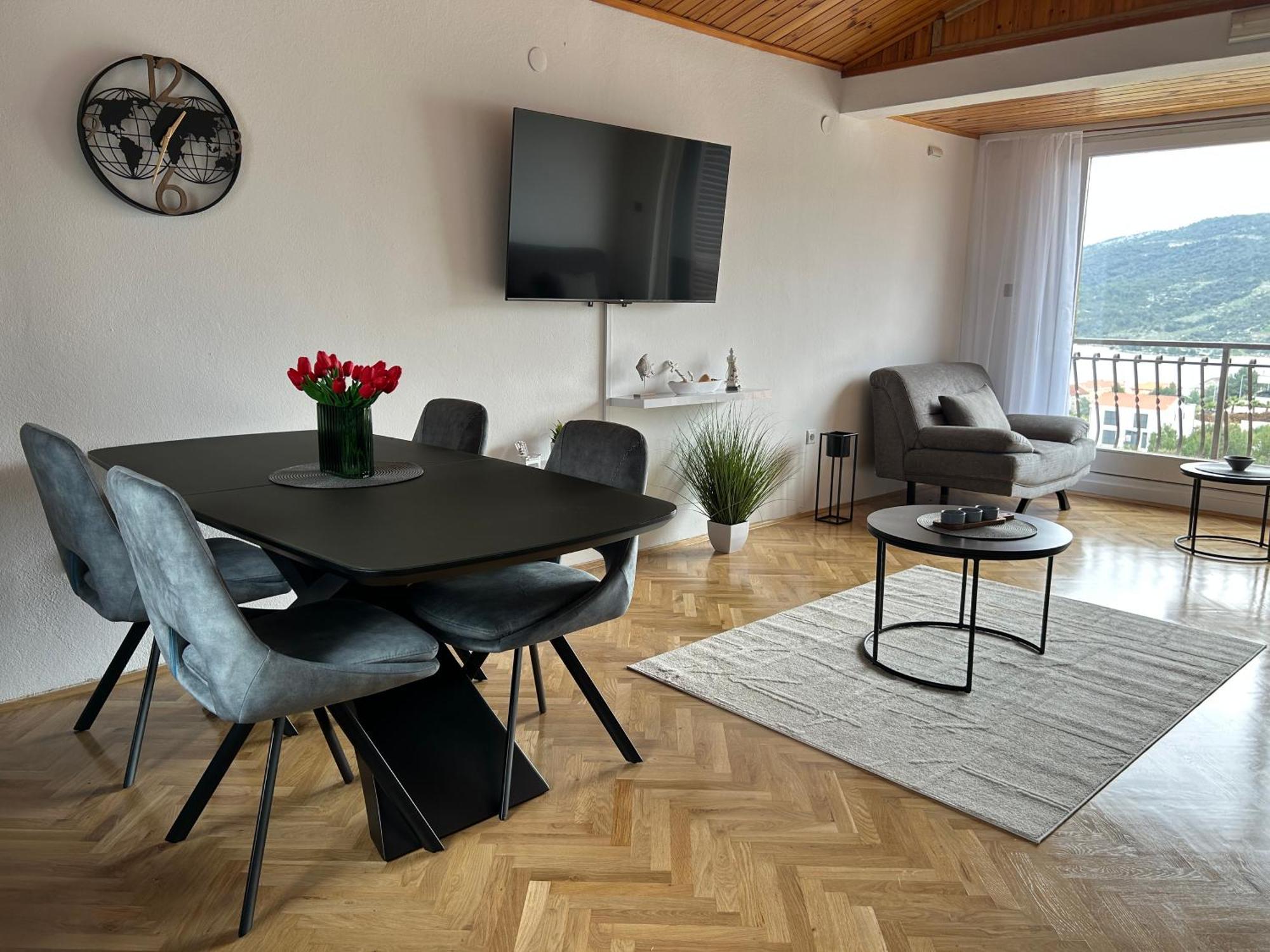 Apartment Golubica 2 산책길 외부 사진