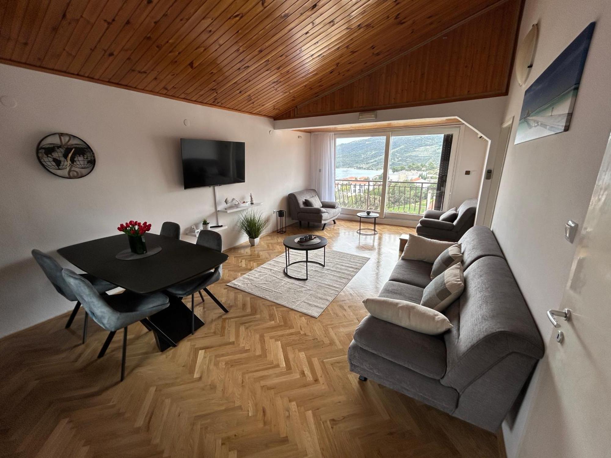 Apartment Golubica 2 산책길 외부 사진